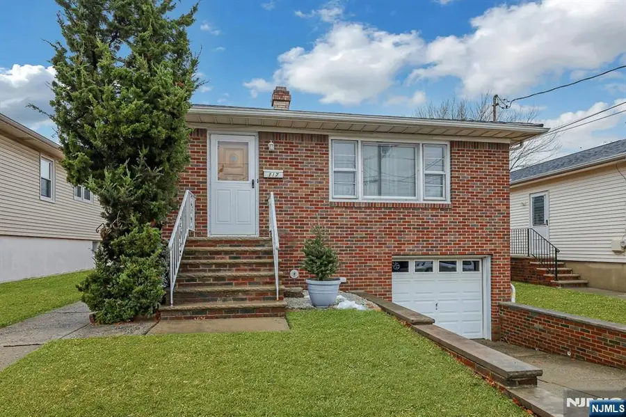 117 Lincoln Avenue, North Arlington, NJ 07031 - Image #2