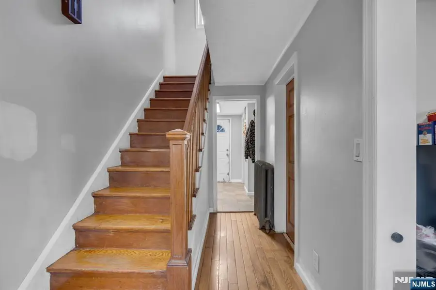 297 Hamilton Place, Hackensack, NJ 07601 - #3