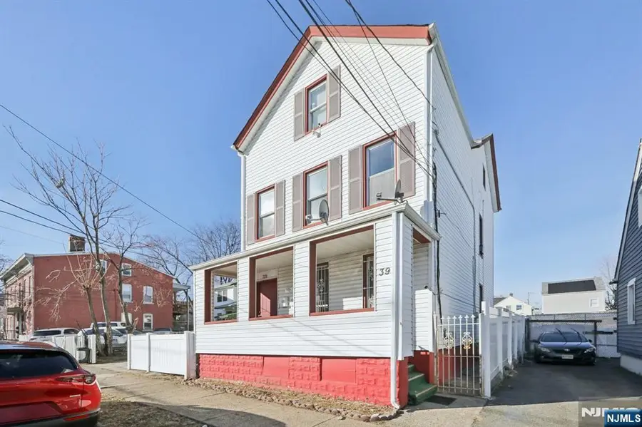 39 Thomas Street, Paterson, NJ 07503 - Image #2