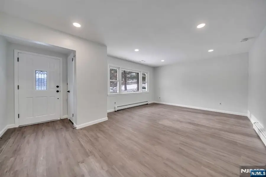 231 Hudson Avenue, Norwood, NJ 07648 - Image #3