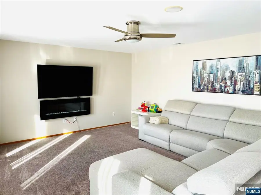 239 Wallington Avenue, Wallington, NJ 07057 - Image #3