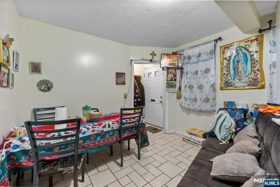 117 10th Street, Passaic, NJ 07055 - #2