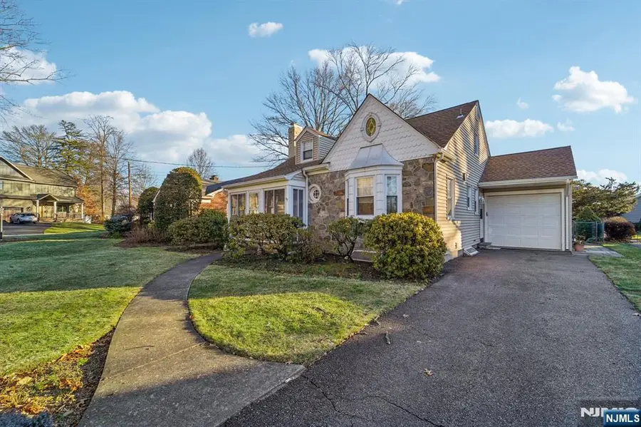 55 Victor Place, Hawthorne, NJ 07506 - Image #2