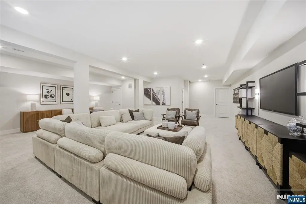 12 Belmont Place, Oakland, NJ 07036 - Image #1