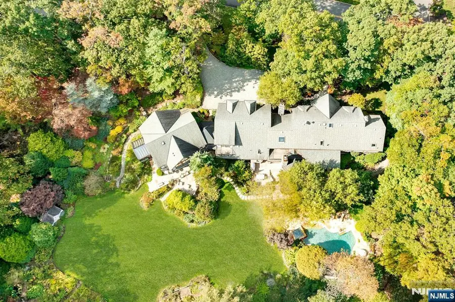 307 Freemans Lane, Franklin Lakes, NJ 07417 - #3