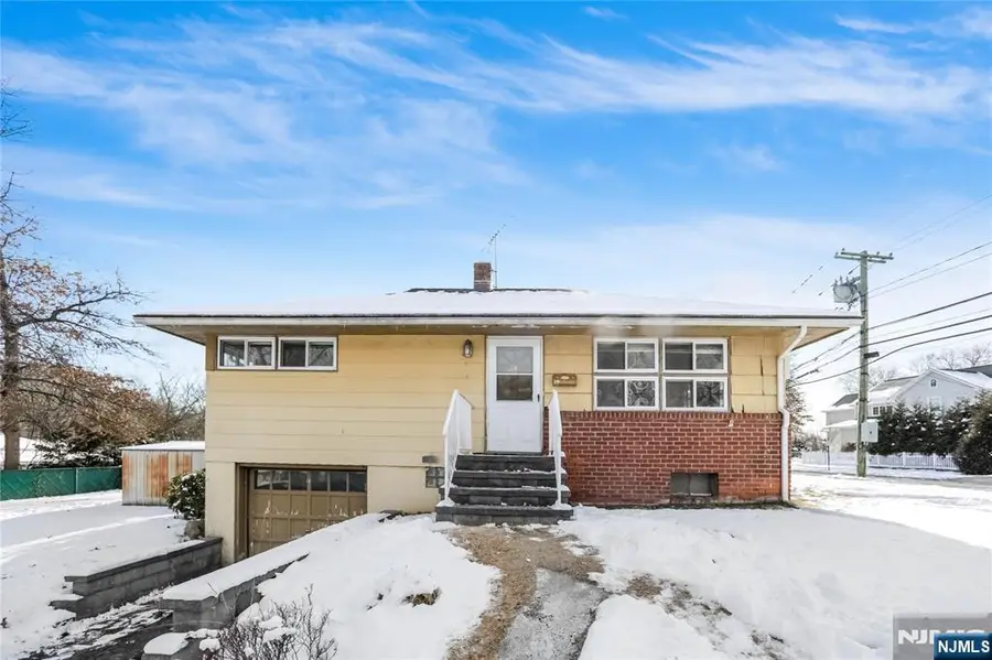 14 Lakeview Drive, Emerson, NJ 07630 - #2