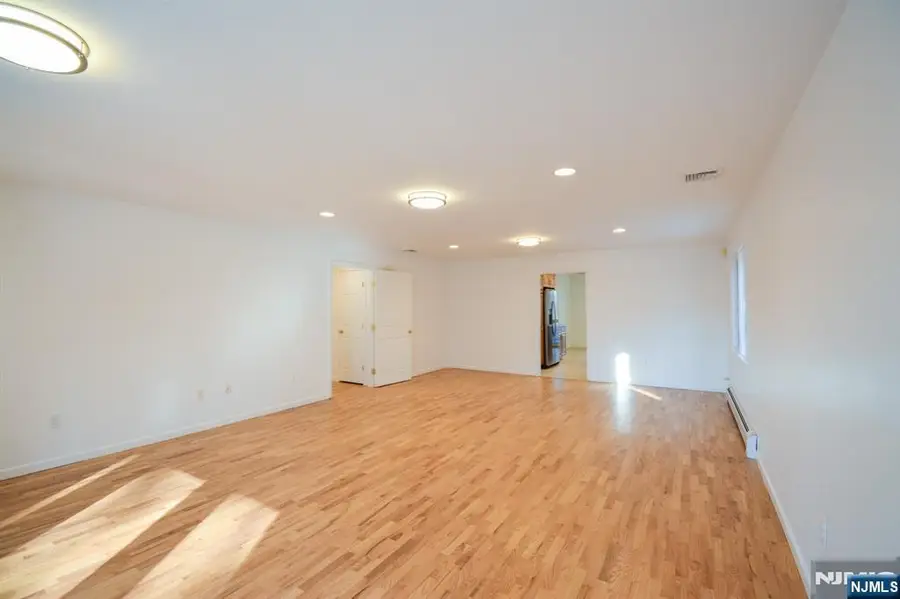 343B Harriet Avenue, Palisades Park, NJ 07650 - Image #3