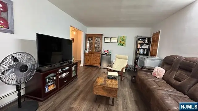 1307 Inwood Terrace 1, Fort Lee, NJ 07024 - #3