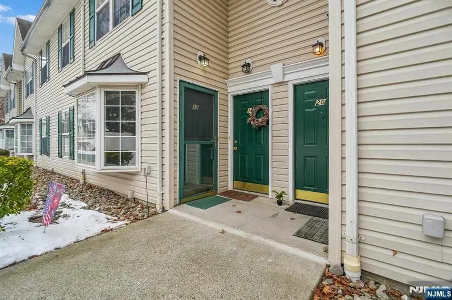 17 Chanda Court B017, Clifton, NJ 07012 - Image #2