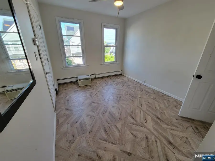 14 Wilson, Clifton, NJ 07011 - #3