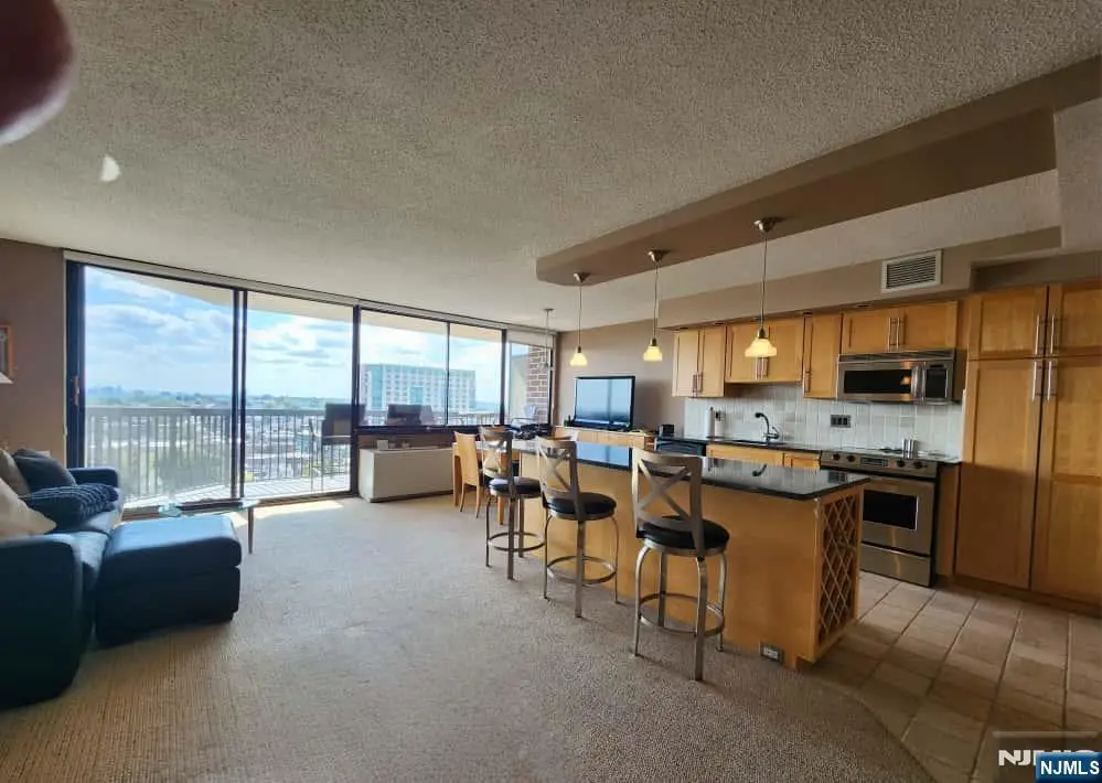 770 Anderson Avenue 14P, Cliffside Park, NJ 07010 - Image #1