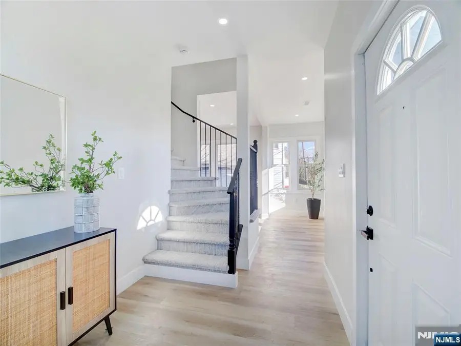 5 Krotik Place, Irvington, NJ 07111 - Image #2