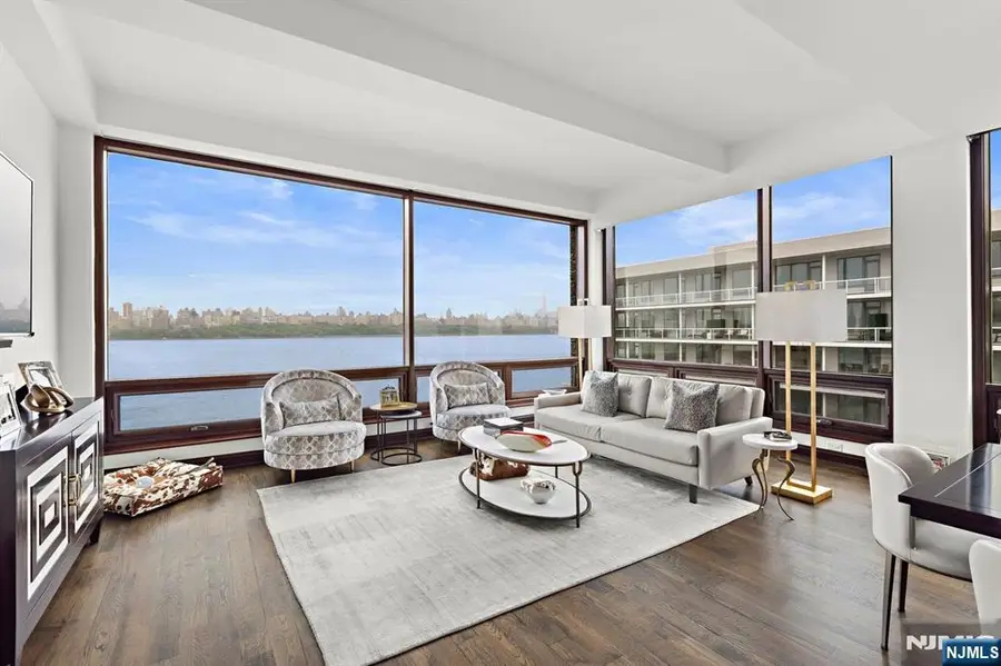 9 Somerset Lane 501, Edgewater, NJ 07020 - Image #3