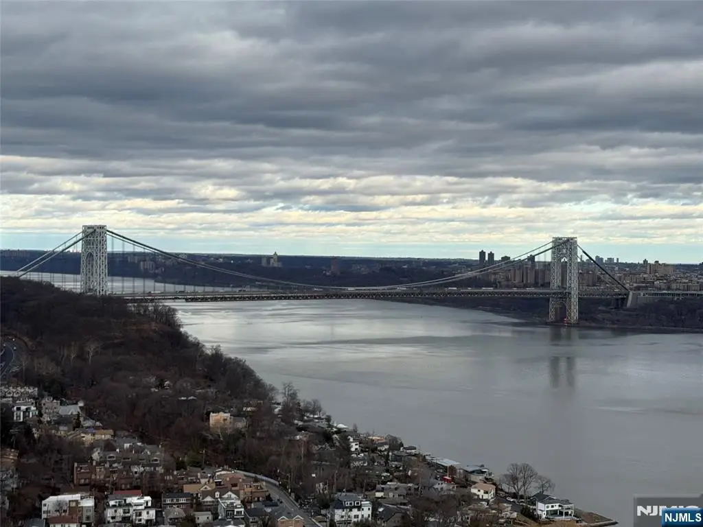 5 Horizon Road 2504, Fort Lee, NJ 07024 - Image #1