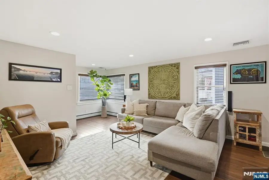 64 Highland Trail, Denville, NJ 07834 - Image #3