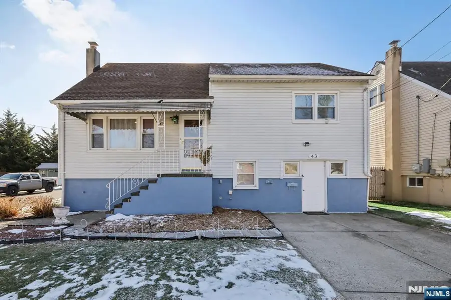 43 Poplar Avenue, Little Ferry, NJ 07643 - Image #2