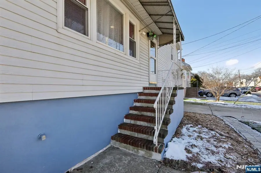 43 Poplar Avenue, Little Ferry, NJ 07643 - Image #3
