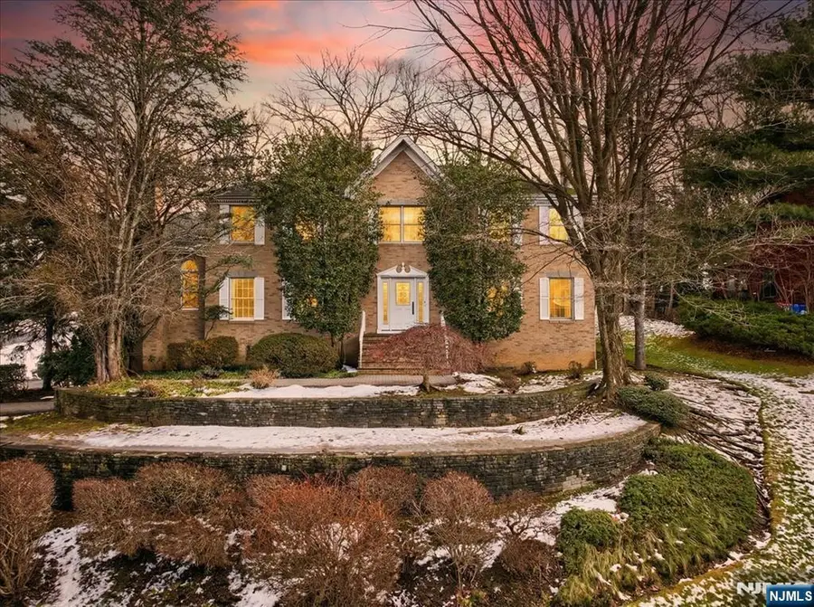 117 Van Riper Lane, Woodcliff Lake, NJ 07677 - Image #2