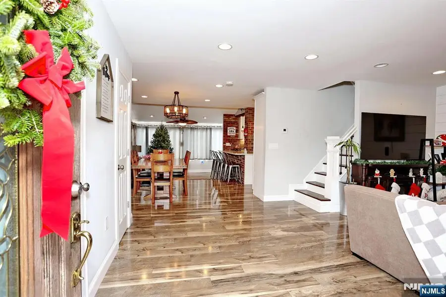 358 Windsor Road, Wood Ridge, NJ 07075 - Image #2