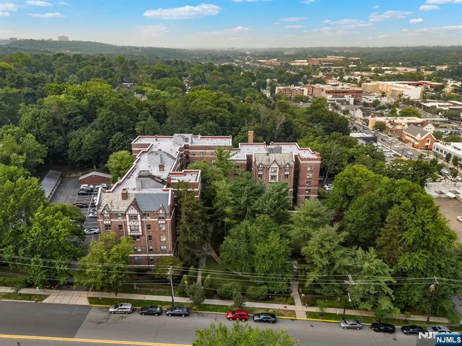 100 E Palisade Avenue B22, Englewood, NJ 07631 - #3