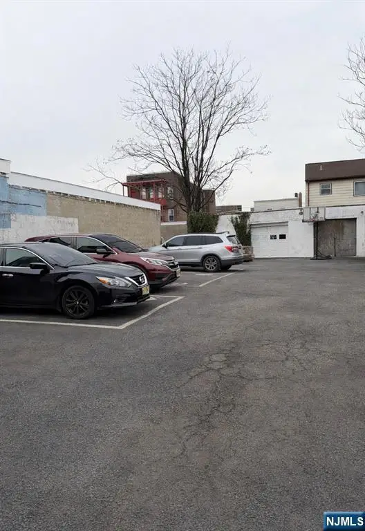 146 Heckel, Belleville, NJ 07109 - Image #3