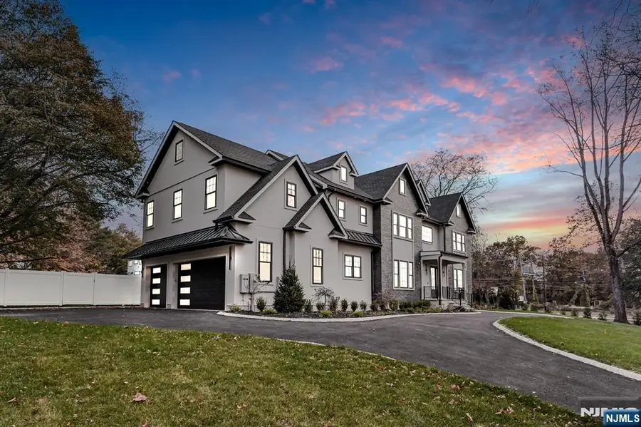 4 Athens Road, Millburn, NJ 07078 - #2