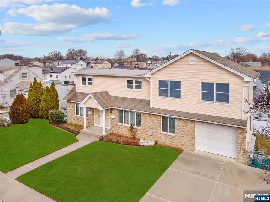 190 Martin Avenue, Clifton, NJ 07012 - Image #2