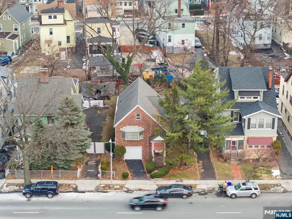 220 Oraton Parkway, East Orange, NJ 07017 - #1