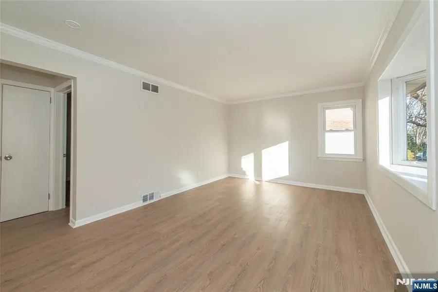 64 Harwich, Dumont, NJ 07628 - Image #3