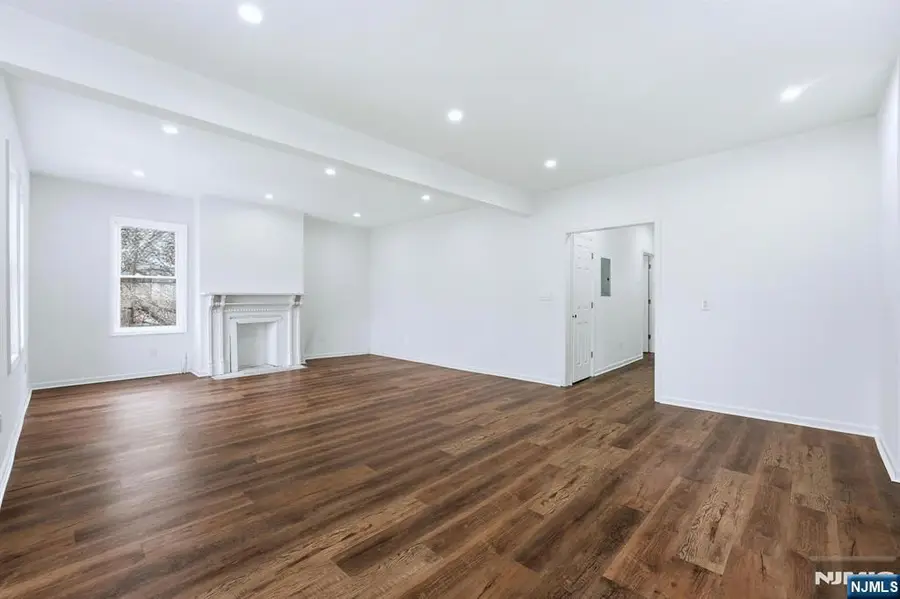 75 Washington Street, East Orange, NJ 07017 - Image #3