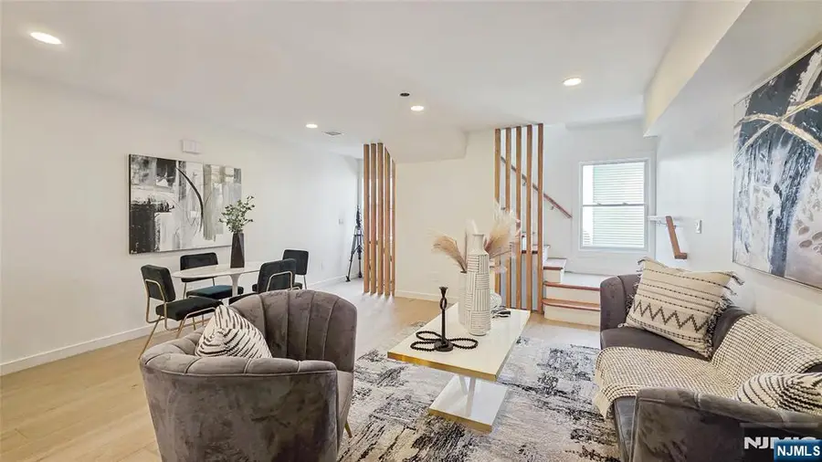 413 Paulison Avenue 2, Passaic, NJ 07055 - Image #2