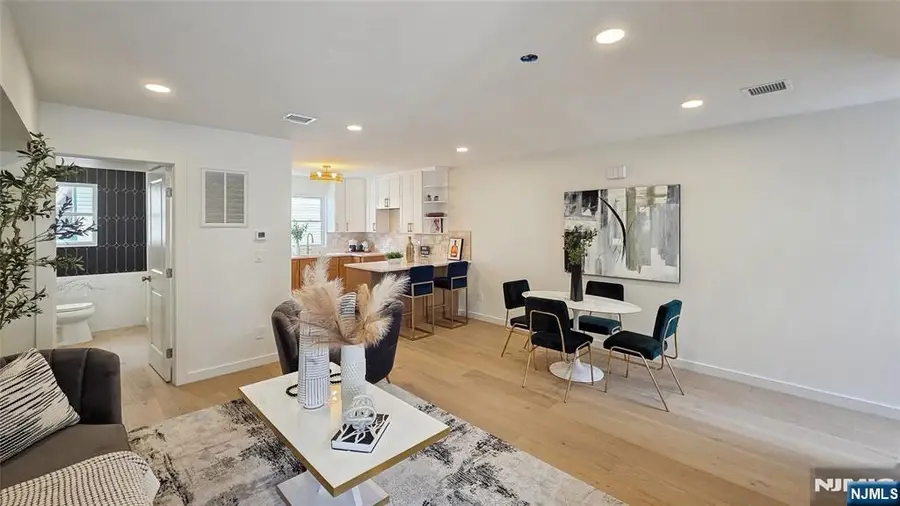 413 Paulison Avenue 2, Passaic, NJ 07055 - Image #3