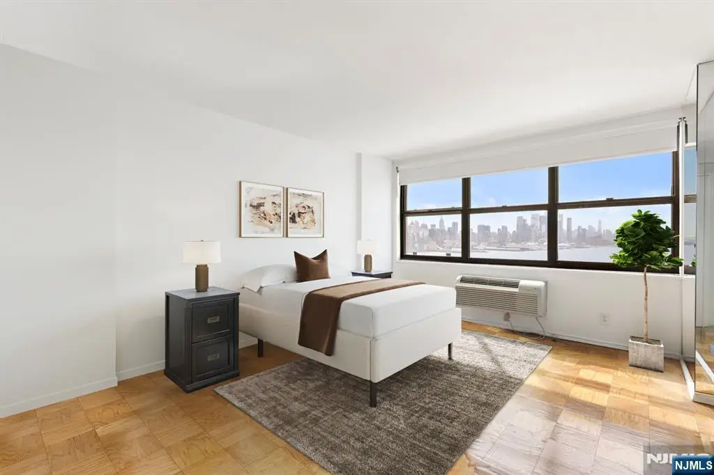 7002 Boulevard East 32F, Guttenberg, NJ 07093 - #1