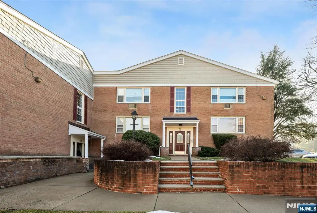 605 Grove F 16, Clifton, NJ 07013 - Image #1