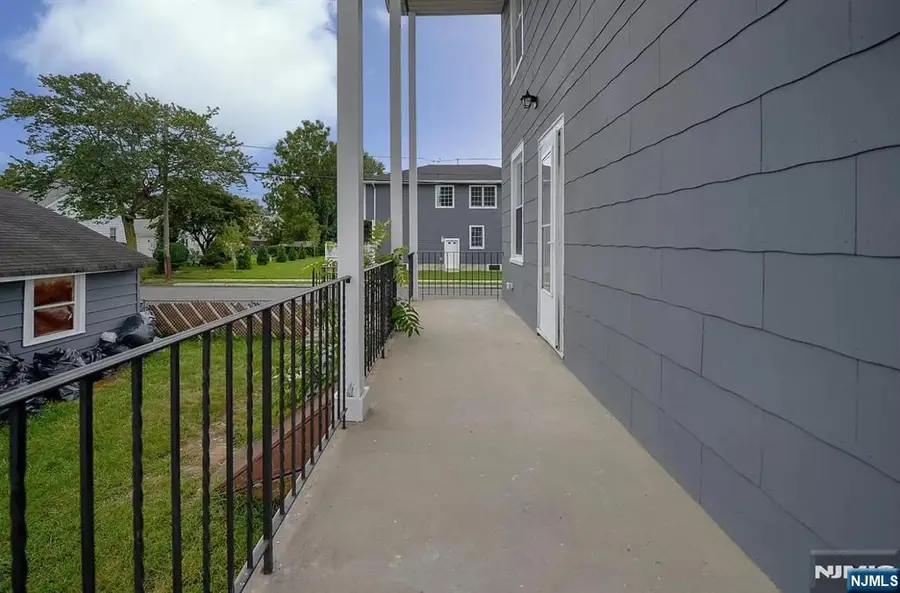 8-02 Chester, Fair Lawn, NJ 07410 - Image #2