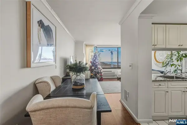 100 Old Palisade Road 3013, Fort Lee, NJ 07024