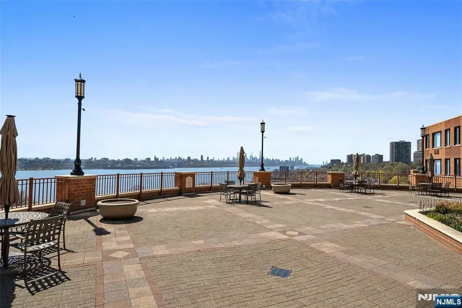100 Old Palisade Road 3013, Fort Lee, NJ 07024 - Image #2