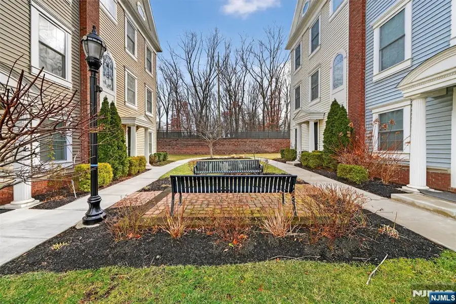 48 Roosevelt Drive, Wood Ridge, NJ 07075 - #3