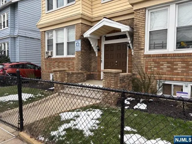196 West End, Newark, NJ 07106 - Image #3