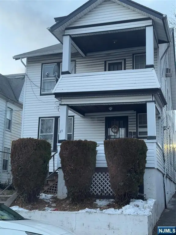 27 Durand Place, Irvington, NJ 07111
