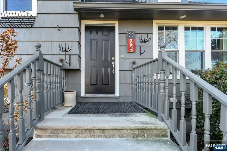 28 Kingston Road, Wayne, NJ 07470 - #3