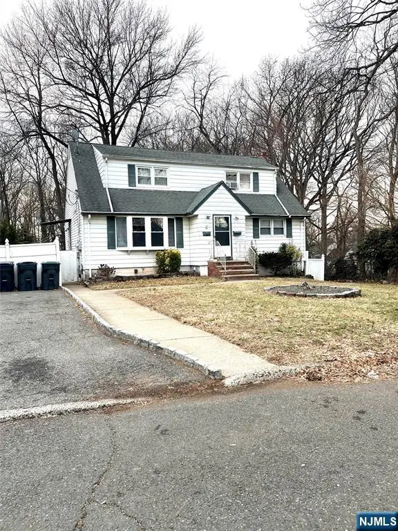 2 Van Valkenburgh Avenue, Bergenfield, NJ 07621 - Image #1