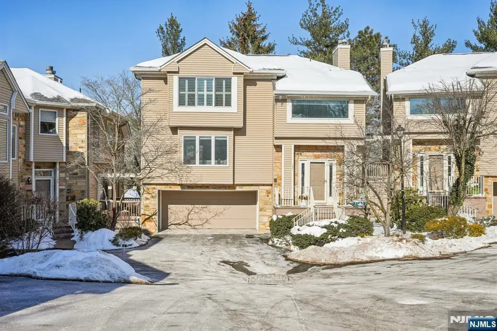 157 Clarken Drive 102, West Orange, NJ 07052 - #1