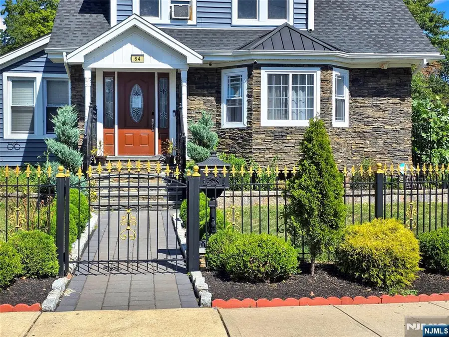 64 Van Houten Place, Belleville, NJ 07109 - #3