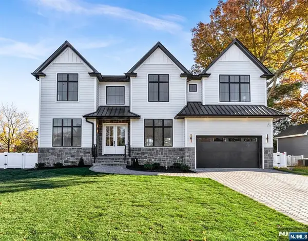 11 Garvey Place, Glen Rock, NJ 07452