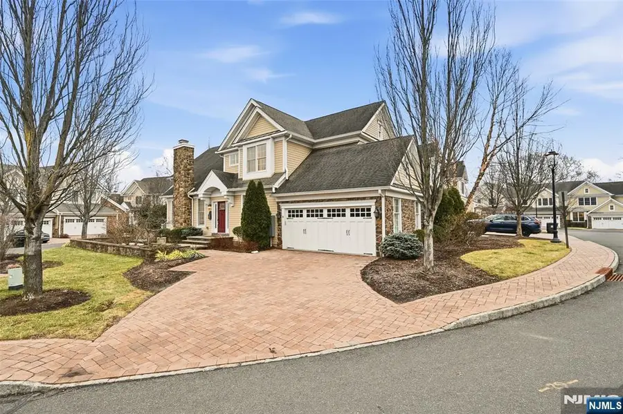 8 Woodstone Circle, Millburn, NJ 07078 - Image #3