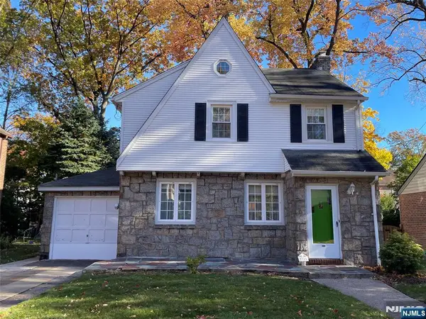 1105 Belle, Teaneck, NJ 07666