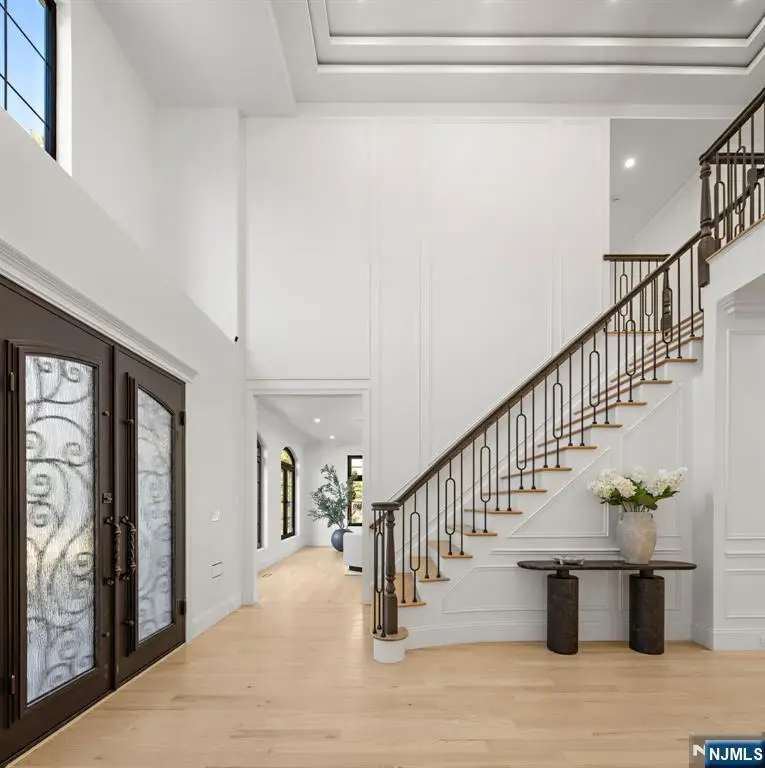 16 Old Farms Road, Saddle River, NJ 07458 - Image #3