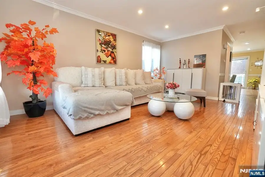 78 Jannarone Street B, Nutley, NJ 07109 - Image #3