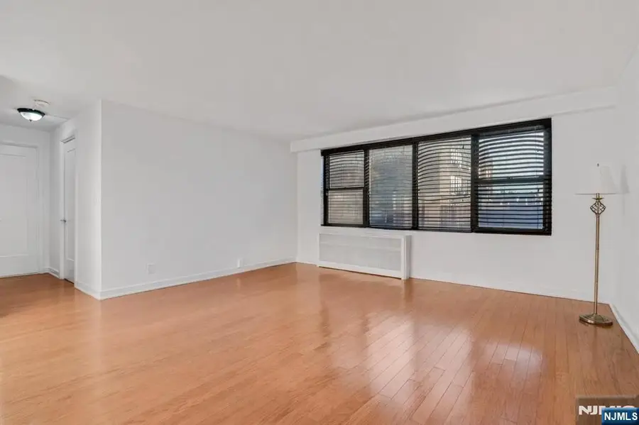500 Central Avenue 207, Union City, NJ 07087 - Image #3